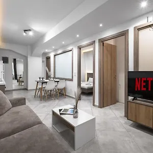 Adelle Apartments, The Luxury Διαμέρισμα