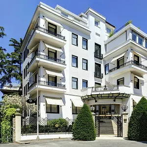 Hotel Lord Byron - Small Luxury Of The World, Roma