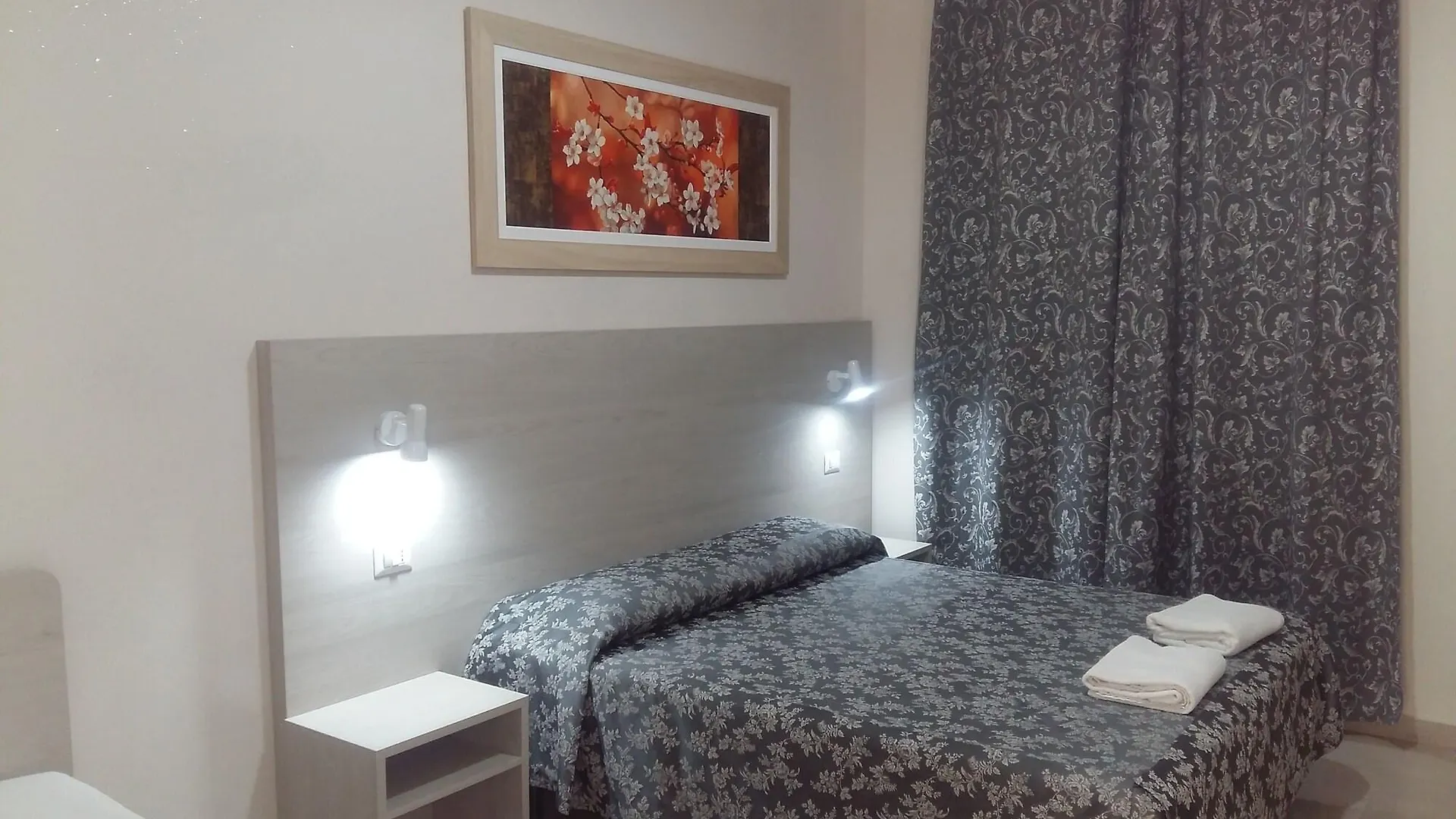 Sun Moon Hotel Rome Guest house