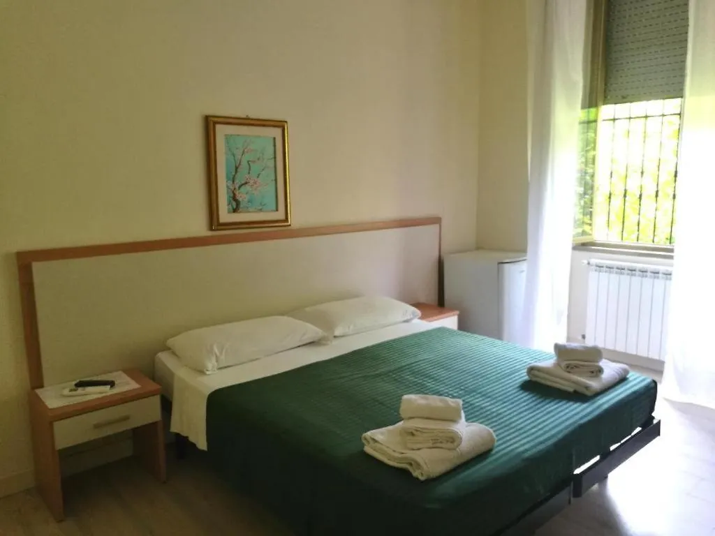 招待所 罗马 日月旅馆酒店